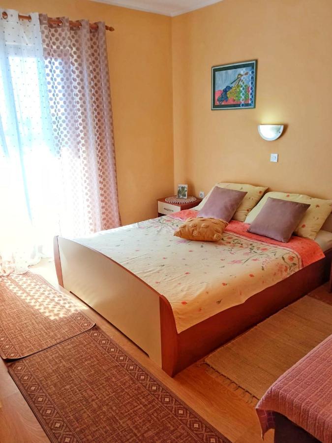 Cozy Apartments Danica Novalja With Terrace - First Floor Экстерьер фото